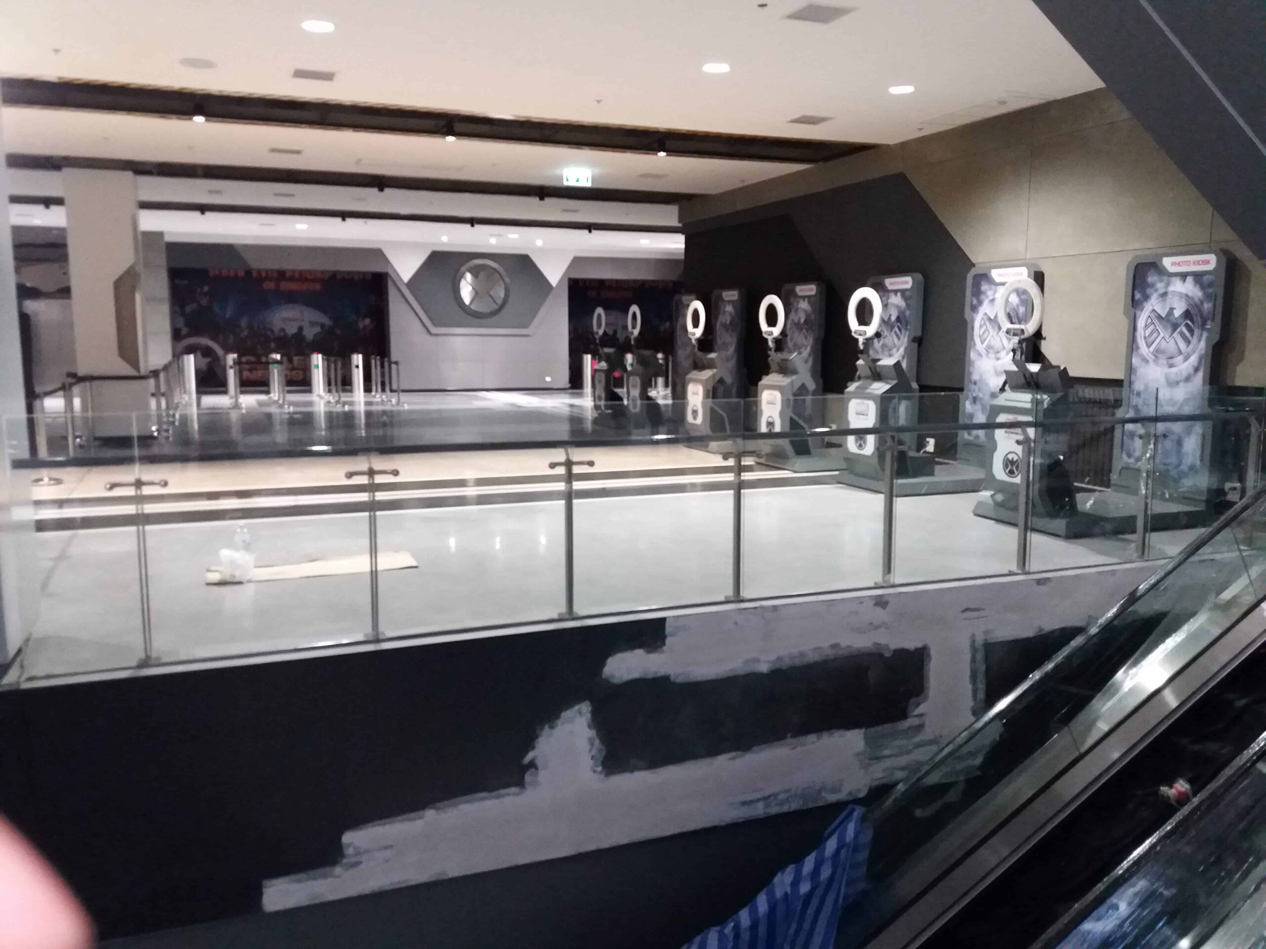 ราวระเบียง กระจกเทมเปอร์